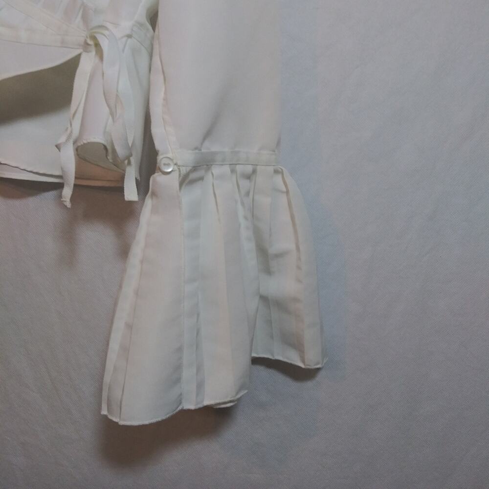 Allison Taylor White Dramatic Pleated Ruffle Collar Wrap Top Size 8 - Picture 3 of 8